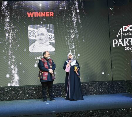 71763144a470404723fd25171a3acbce